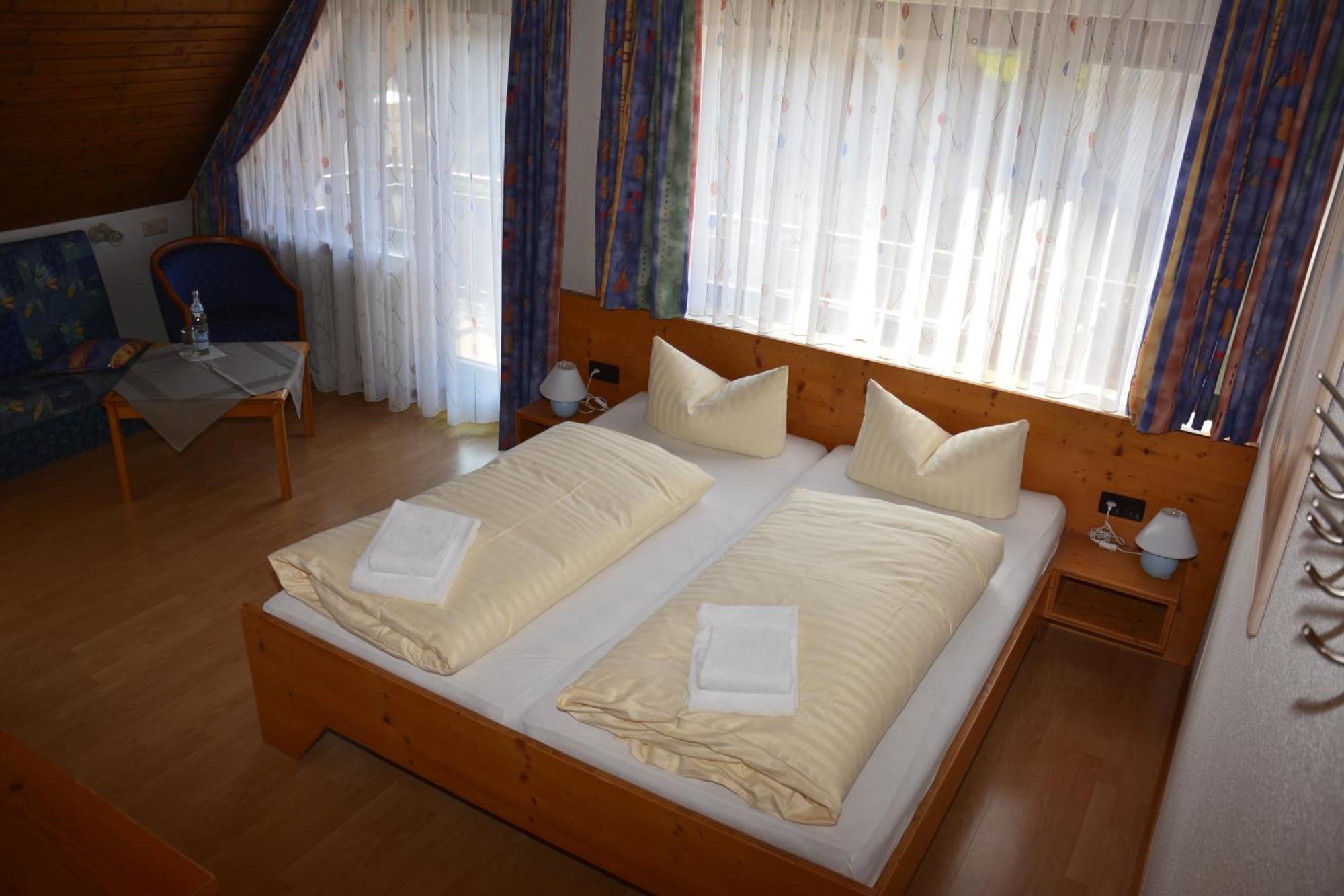 Hotel Vulkanstueble Achkarren エクステリア 写真